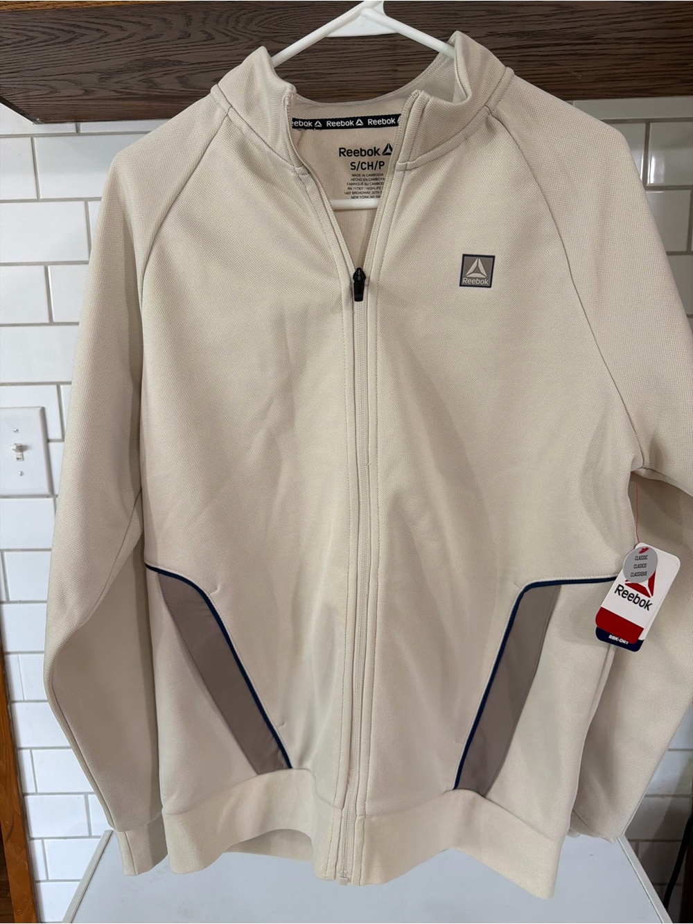 Reebok Men's Cream Performance Full-Zip Jacket with Contrast Trim